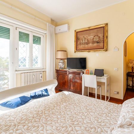 Colombo Penthouse Wi Fi Netflix Ac Hotel Rome Luaran gambar